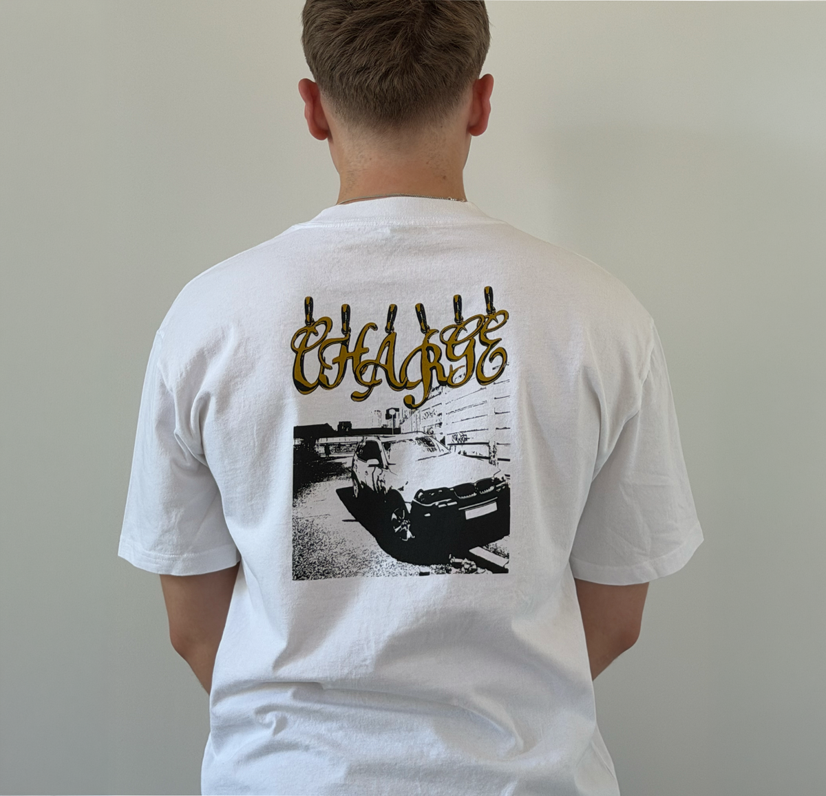 Beemer T in faded White